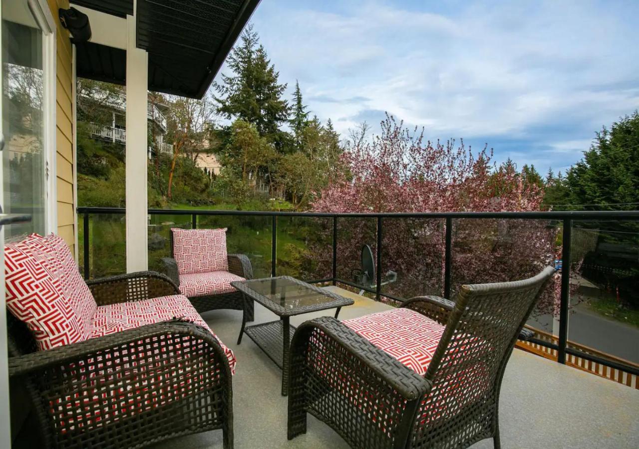 Bellamy Manor Large Home With 5Beds! In Langford Victoria Exteriér fotografie
