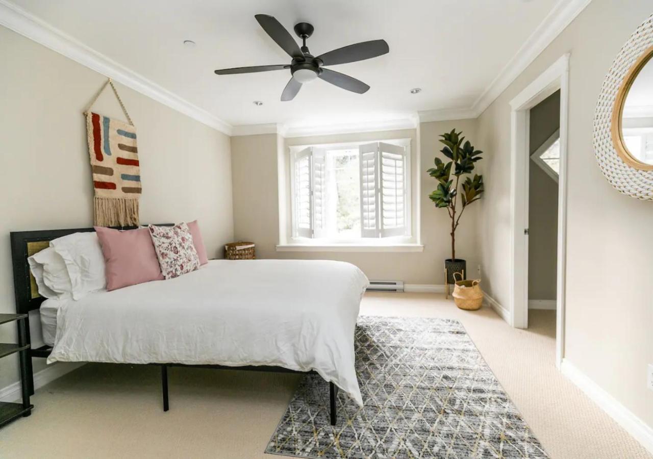 Bellamy Manor Large Home With 5Beds! In Langford Victoria Exteriér fotografie