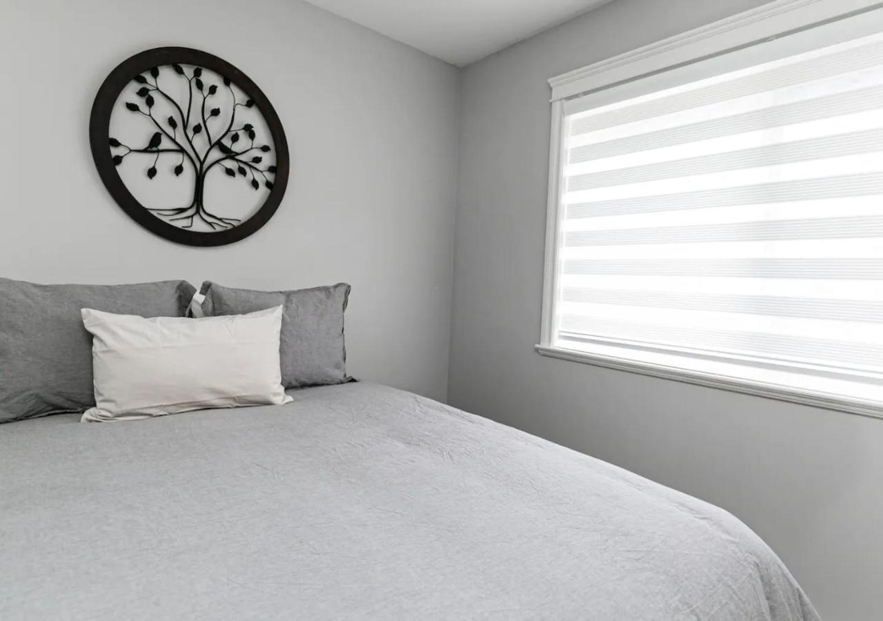 Bellamy Manor Large Home With 5Beds! In Langford Victoria Exteriér fotografie