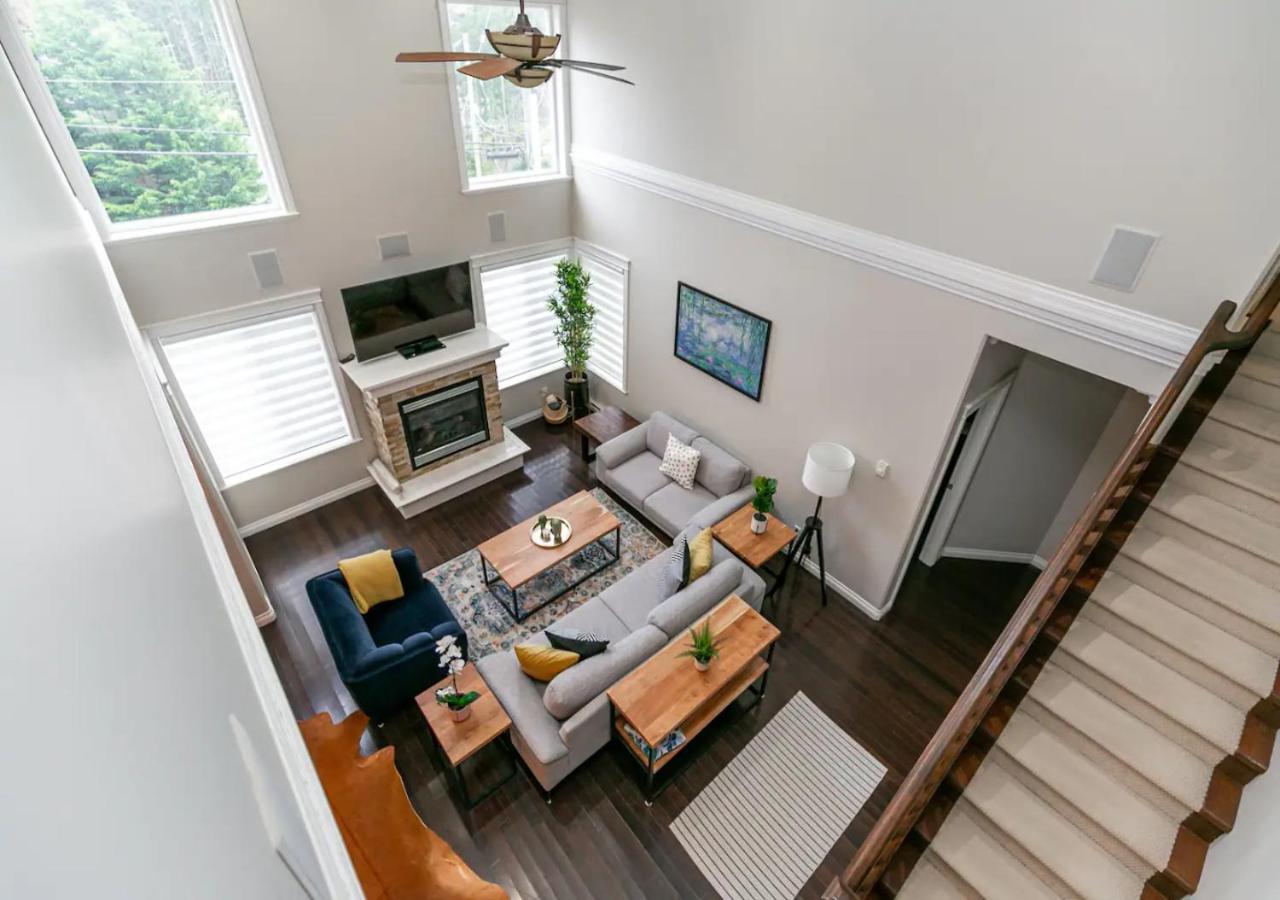Bellamy Manor Large Home With 5Beds! In Langford Victoria Exteriér fotografie